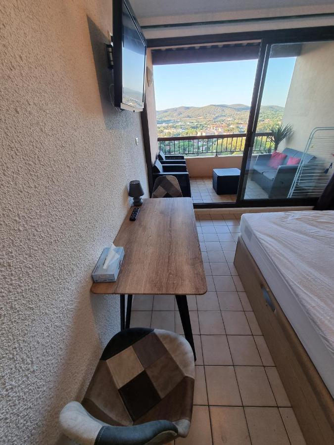 Apartamento Les Terrasses Bormes-les-Mimosas Exterior foto